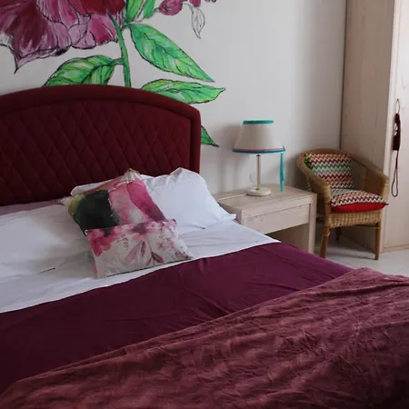 Zama 酒店 马里纳－迪拉文纳